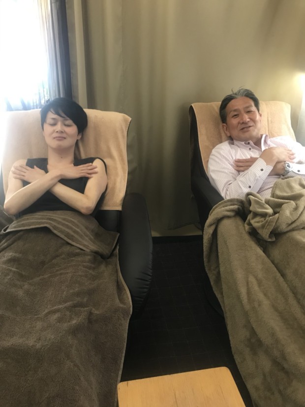 51C1856E-1FDD-45EC-A826-A5B07988A106